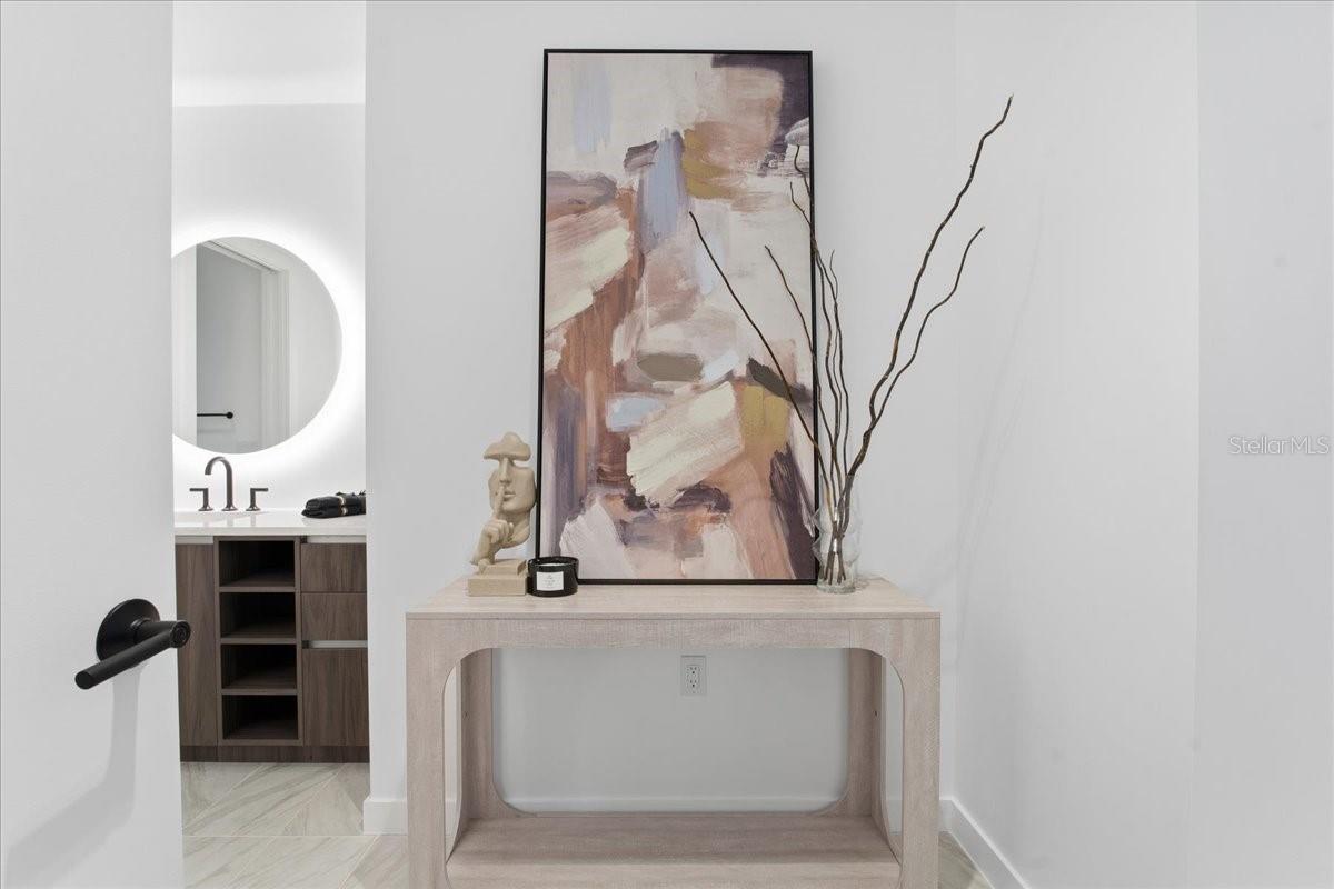 777 3RD Ave #1202 ST PETERSBURG, FL 33701