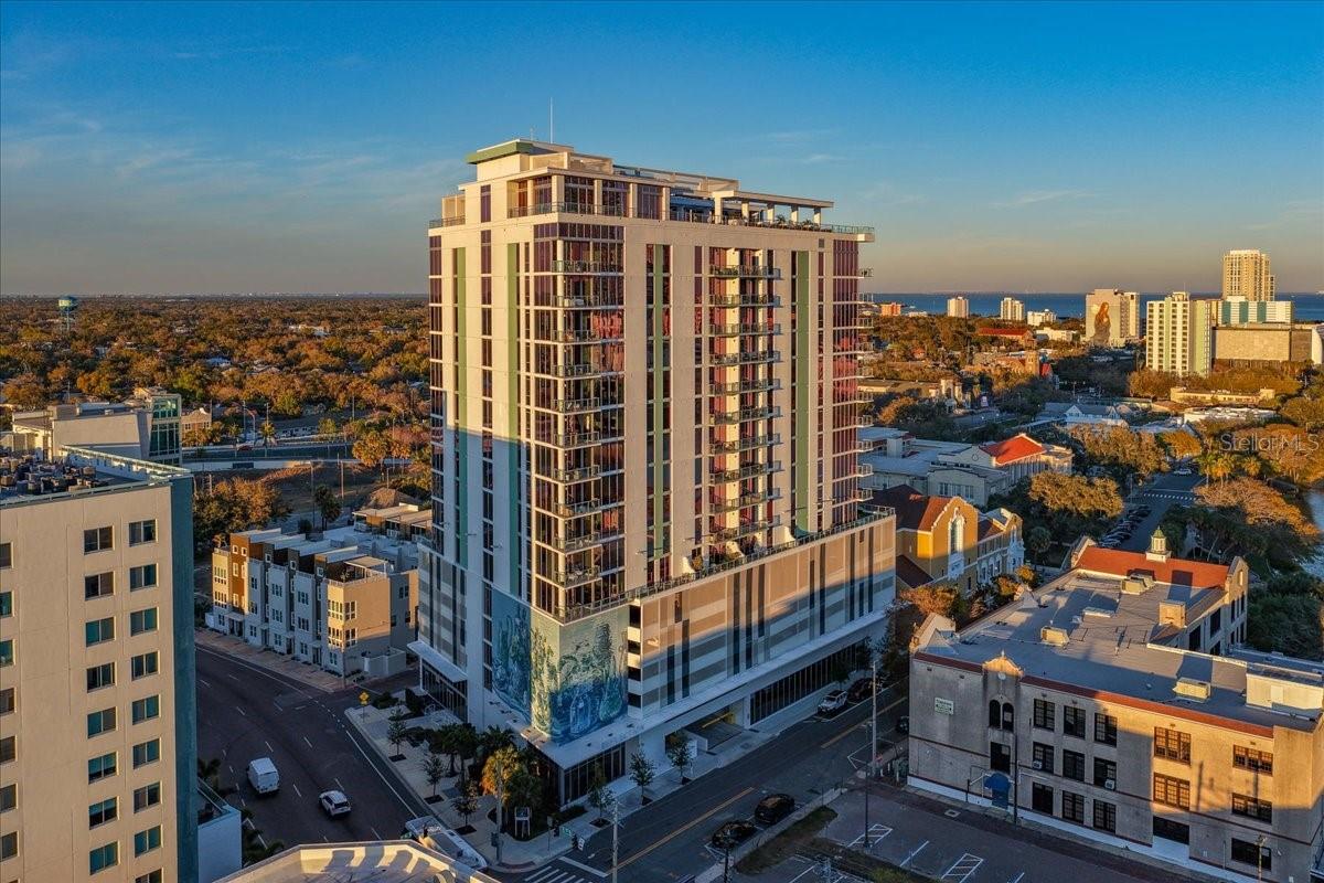 777 3RD Ave #1202 ST PETERSBURG, FL 33701