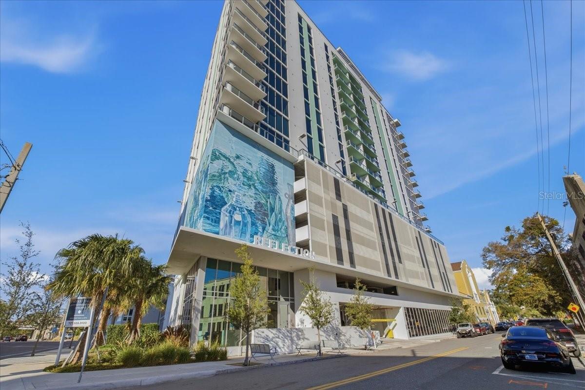 777 3RD Ave #1202 ST PETERSBURG, FL 33701