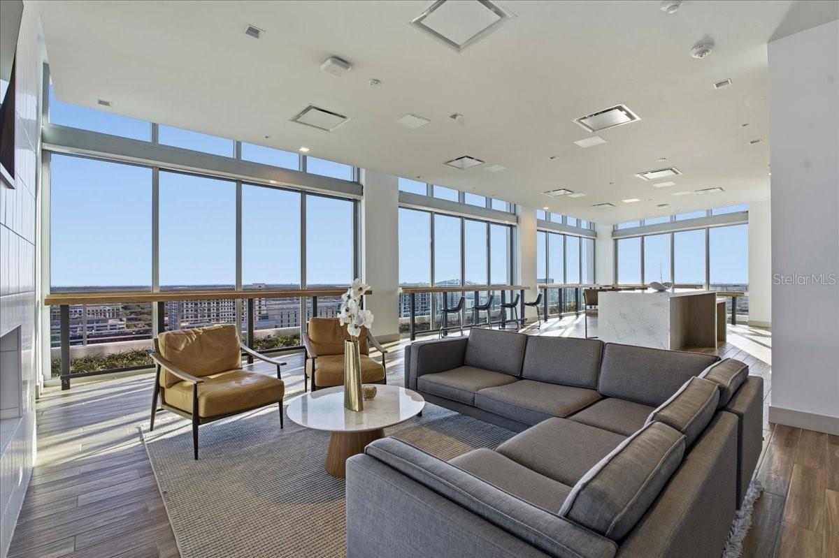 777 3RD Ave #1202 ST PETERSBURG, FL 33701