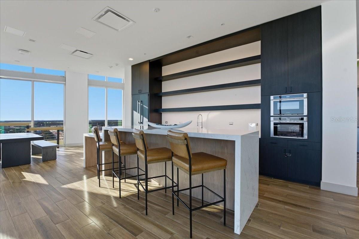 777 3RD Ave #1202 ST PETERSBURG, FL 33701