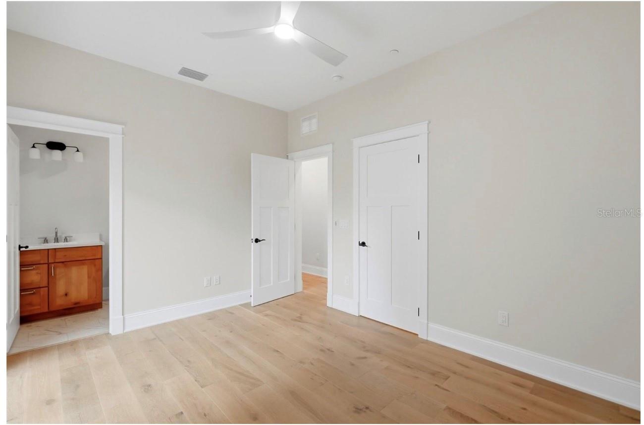 2532 1ST Ave ST PETERSBURG, FL 33713