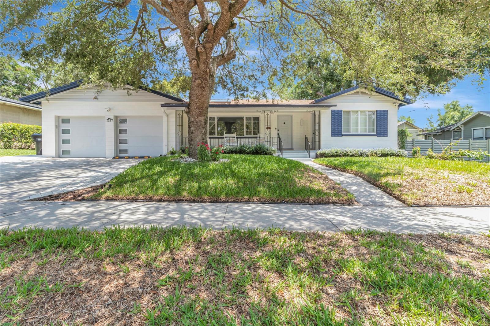 1217 E AMELIA St ORLANDO, FL 32803