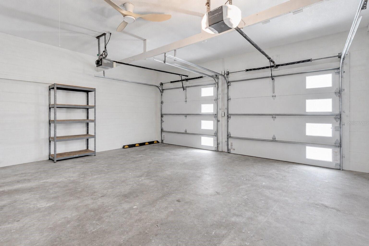 1217 E AMELIA St ORLANDO, FL 32803