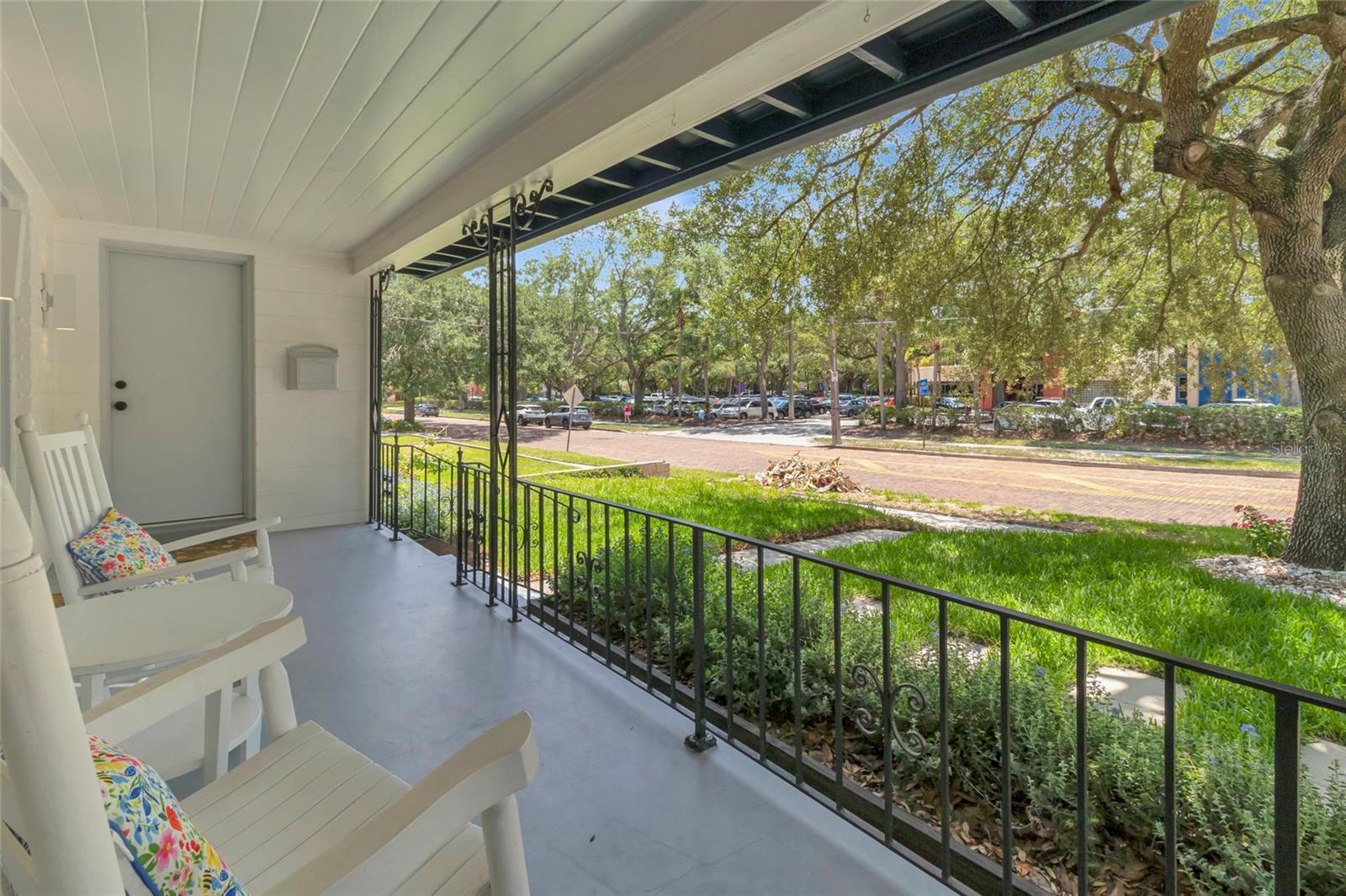 1217 E AMELIA St ORLANDO, FL 32803