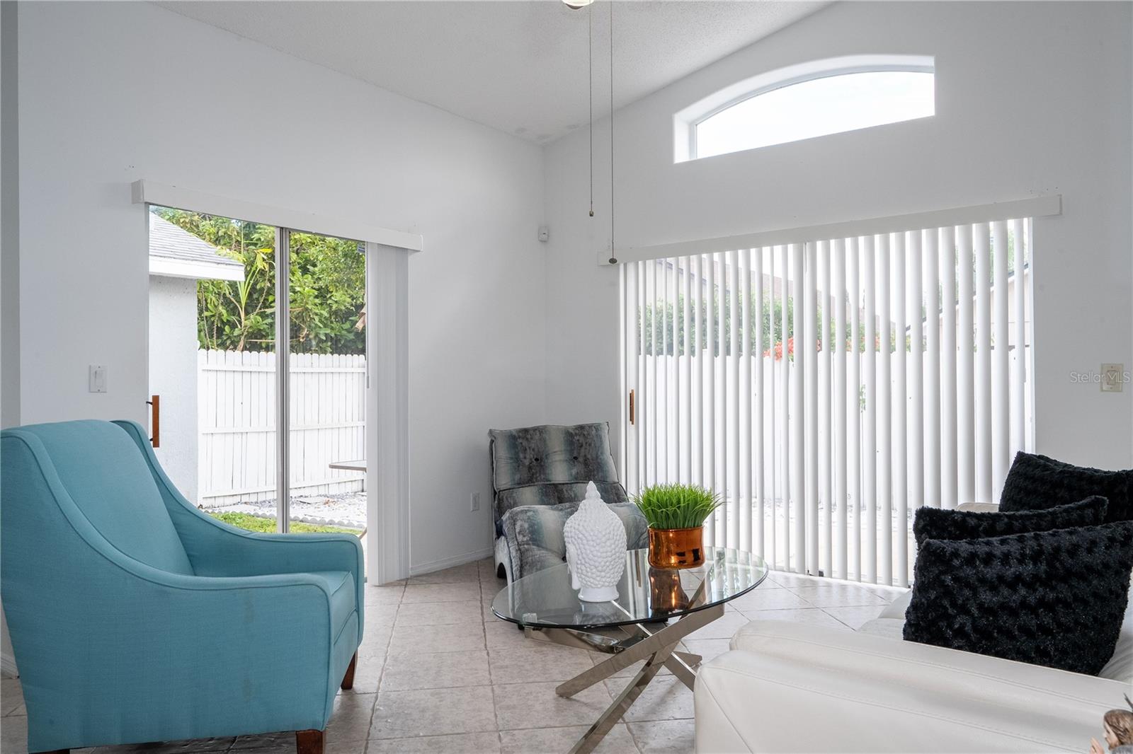 3219 BREWSTER Dr KISSIMMEE, FL 34743