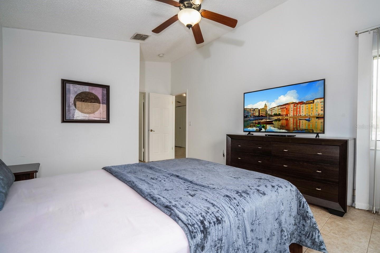 3219 BREWSTER Dr KISSIMMEE, FL 34743