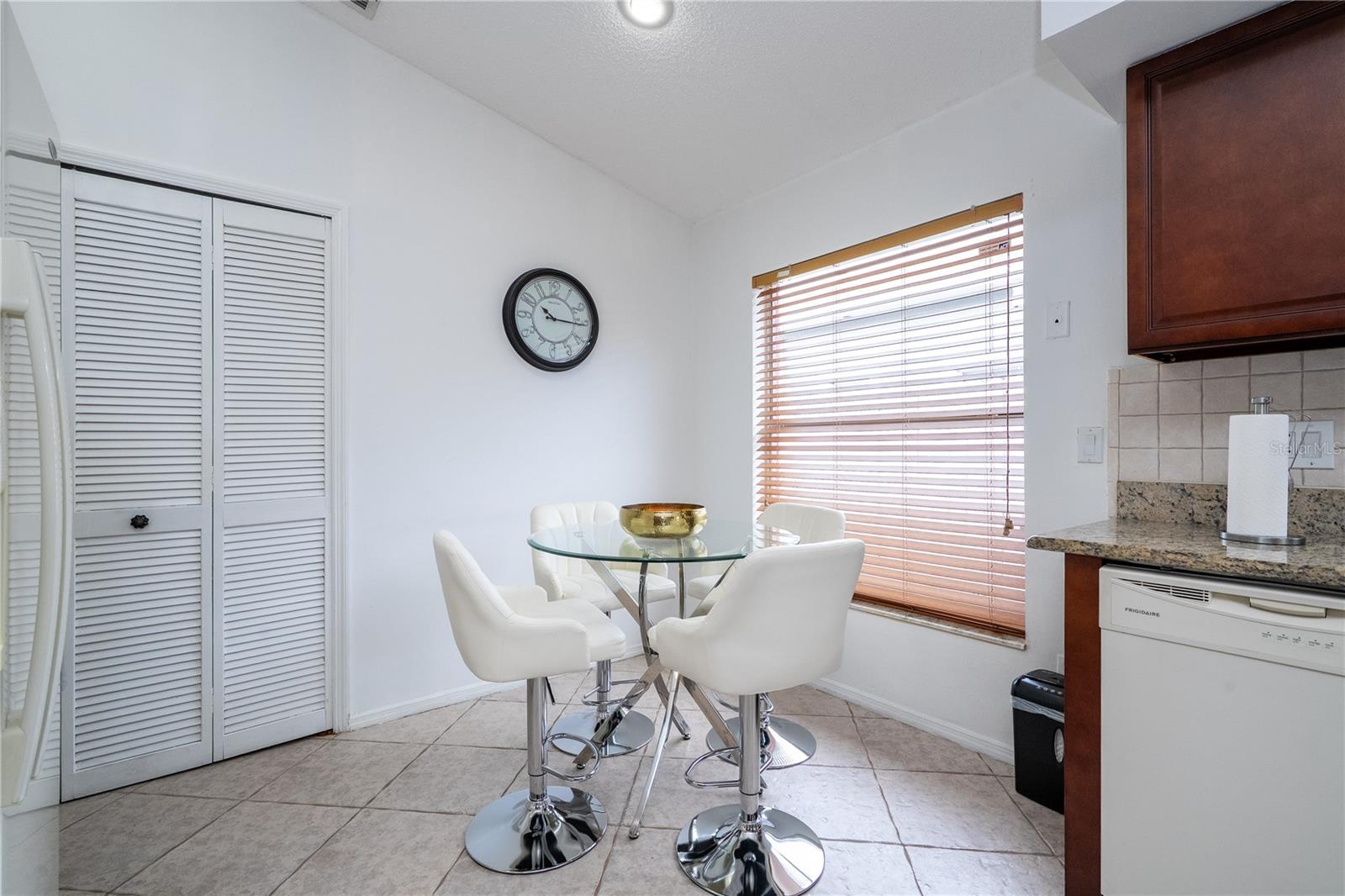 3219 BREWSTER Dr KISSIMMEE, FL 34743