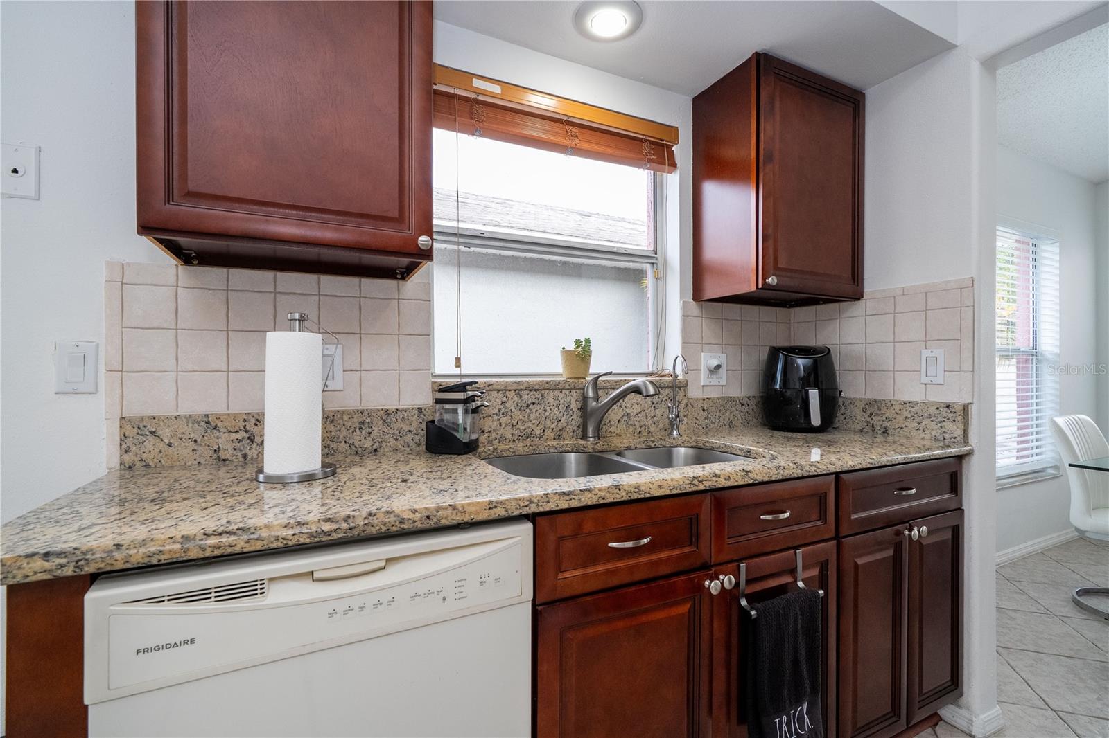 3219 BREWSTER Dr KISSIMMEE, FL 34743