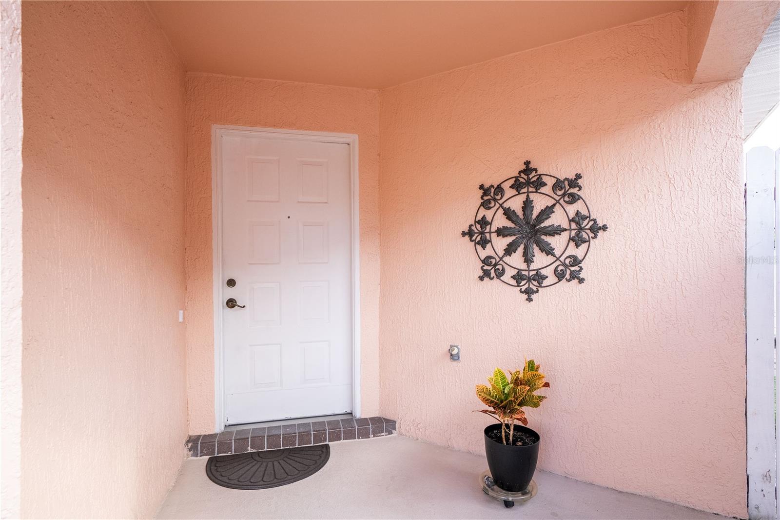 3219 BREWSTER Dr KISSIMMEE, FL 34743