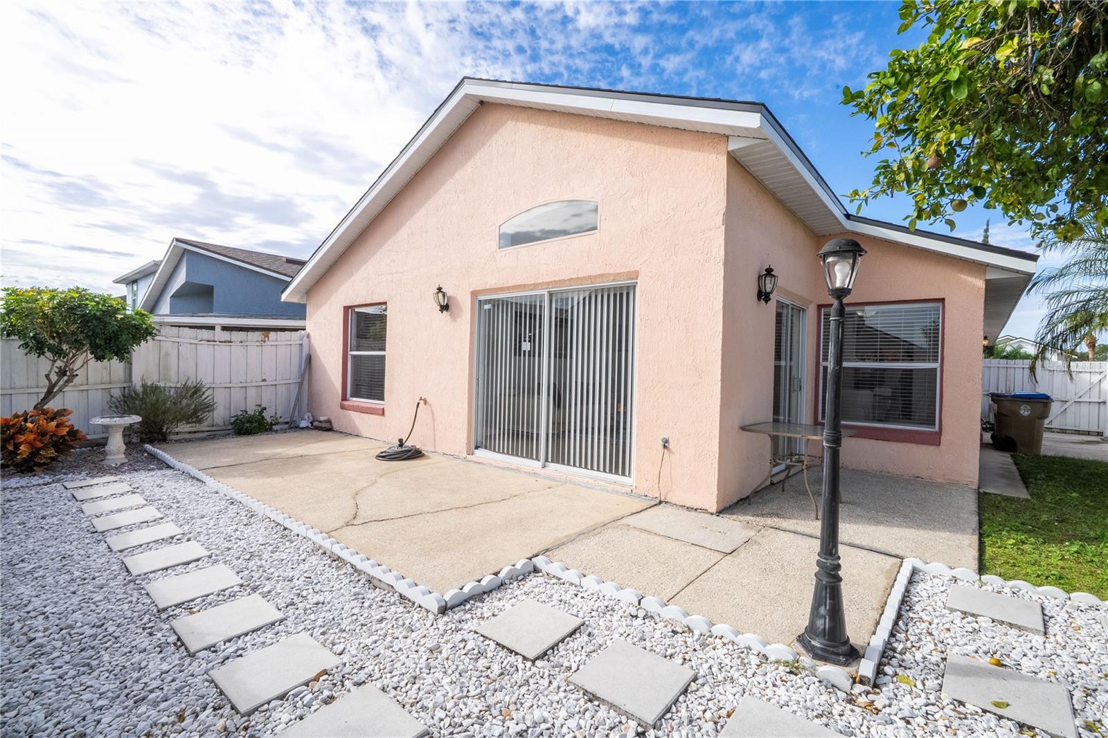 3219 BREWSTER Dr KISSIMMEE, FL 34743