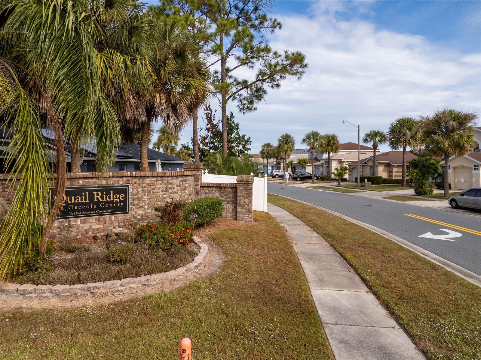 3219 BREWSTER Dr KISSIMMEE, FL 34743