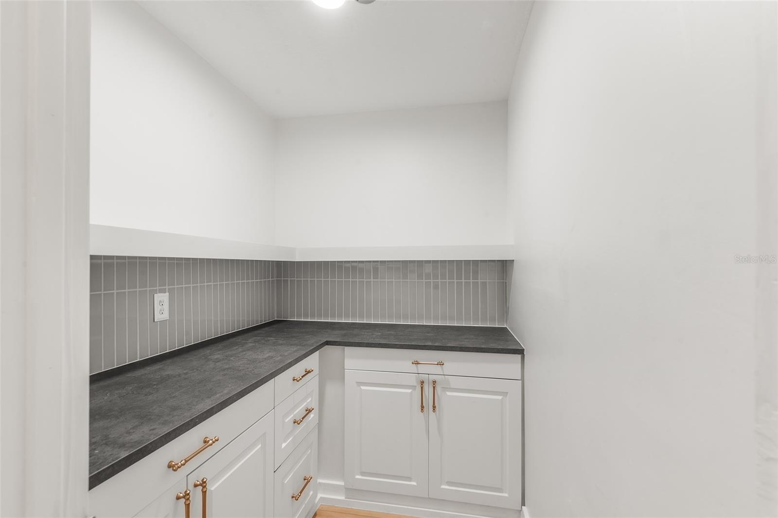 8353 PAVILION Dr HUDSON, FL 34667