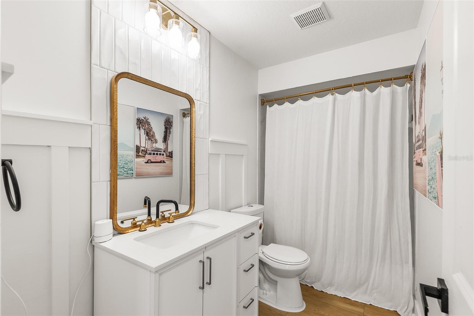 8353 PAVILION Dr HUDSON, FL 34667