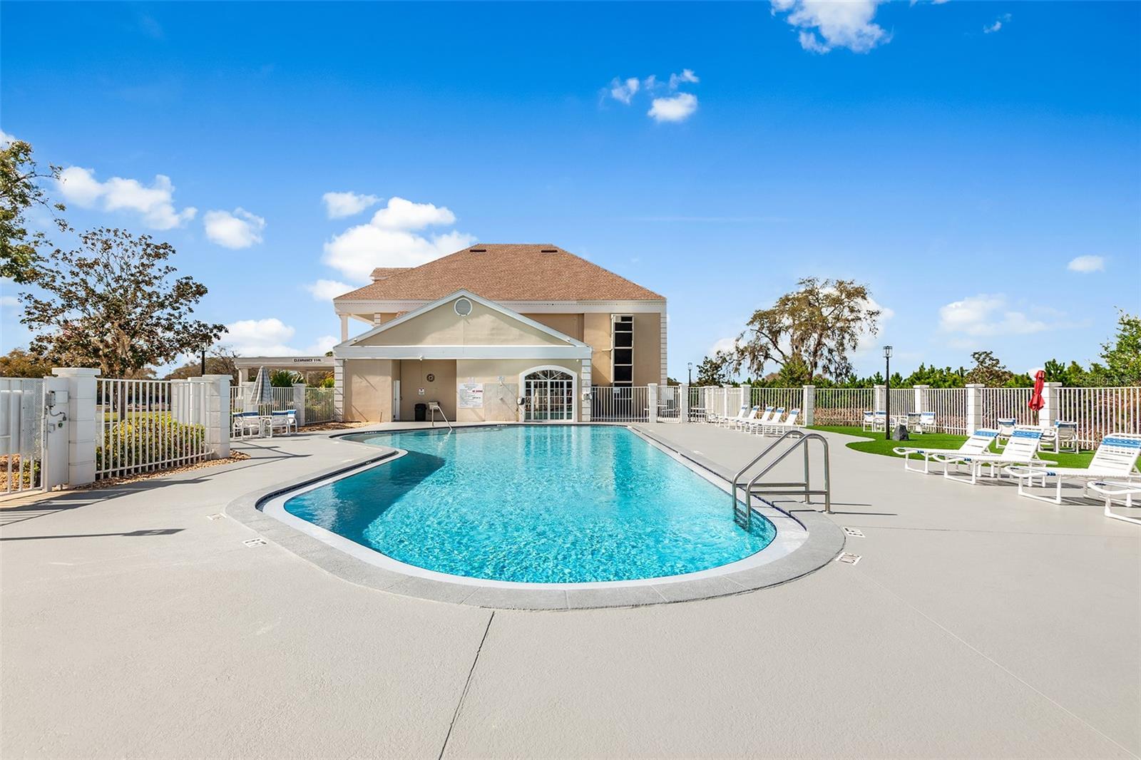 8353 PAVILION Dr HUDSON, FL 34667