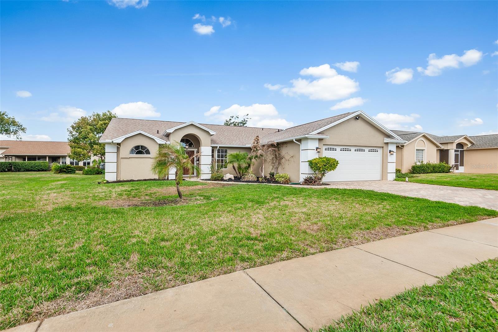 8353 PAVILION Dr HUDSON, FL 34667