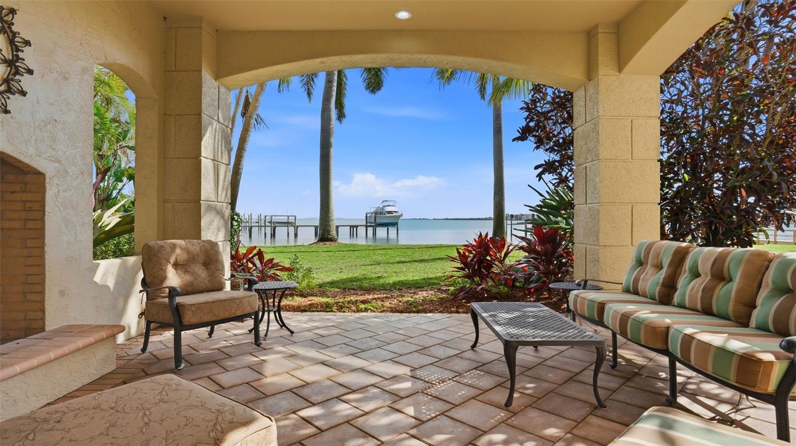 6755 30TH St ST PETERSBURG, FL 33712