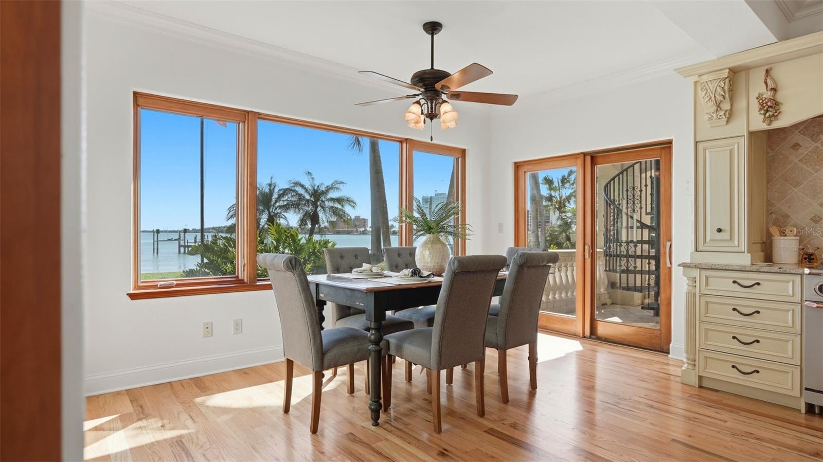 6755 30TH St ST PETERSBURG, FL 33712