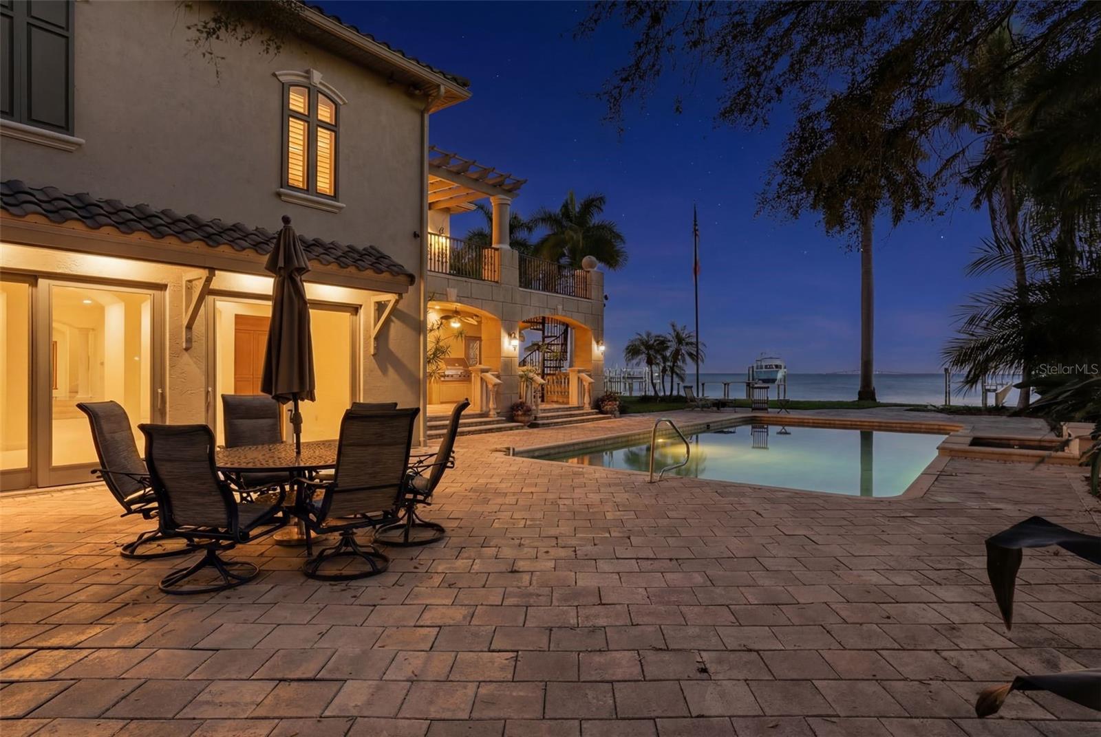 6755 30TH St ST PETERSBURG, FL 33712