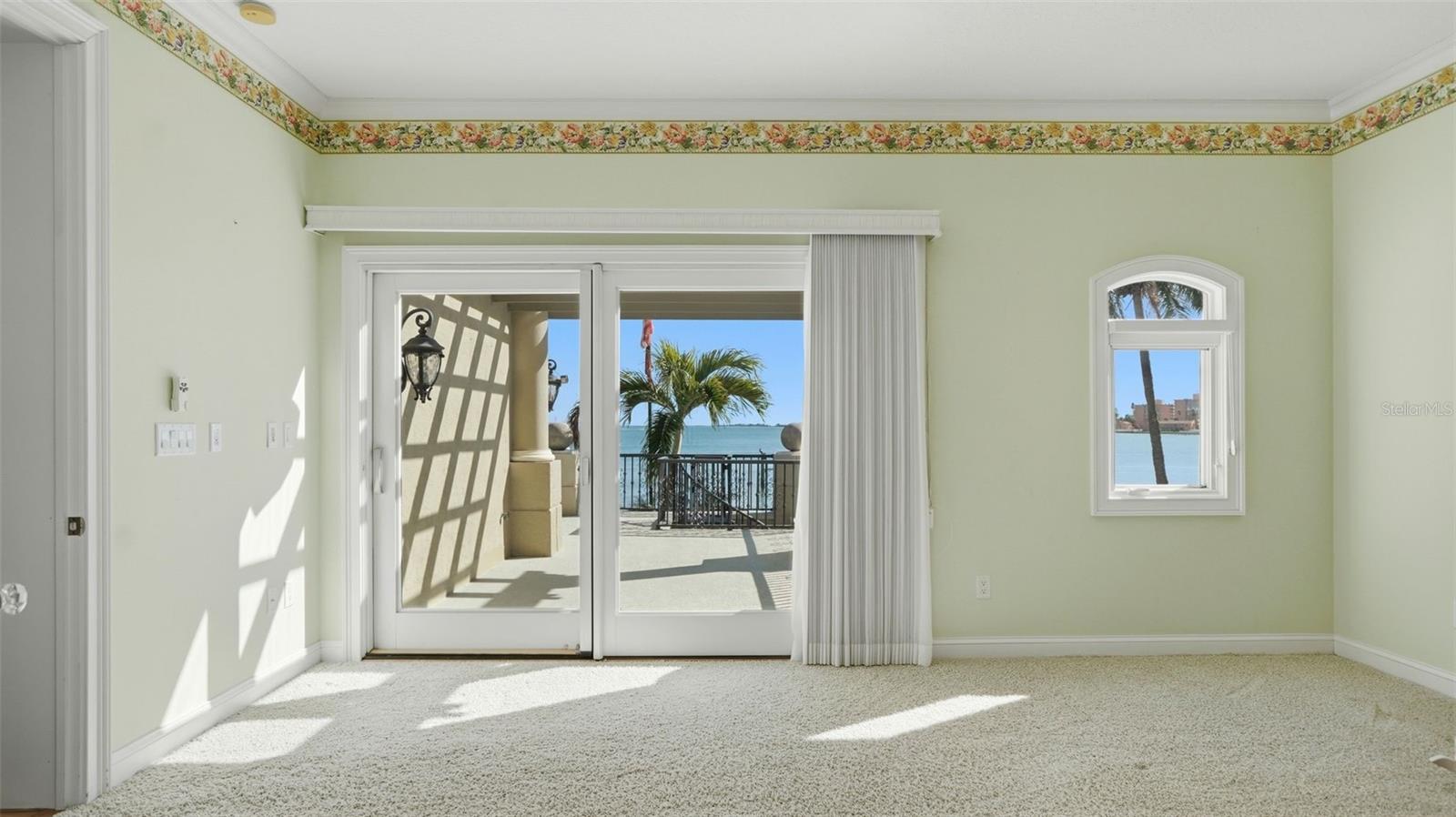 6755 30TH St ST PETERSBURG, FL 33712