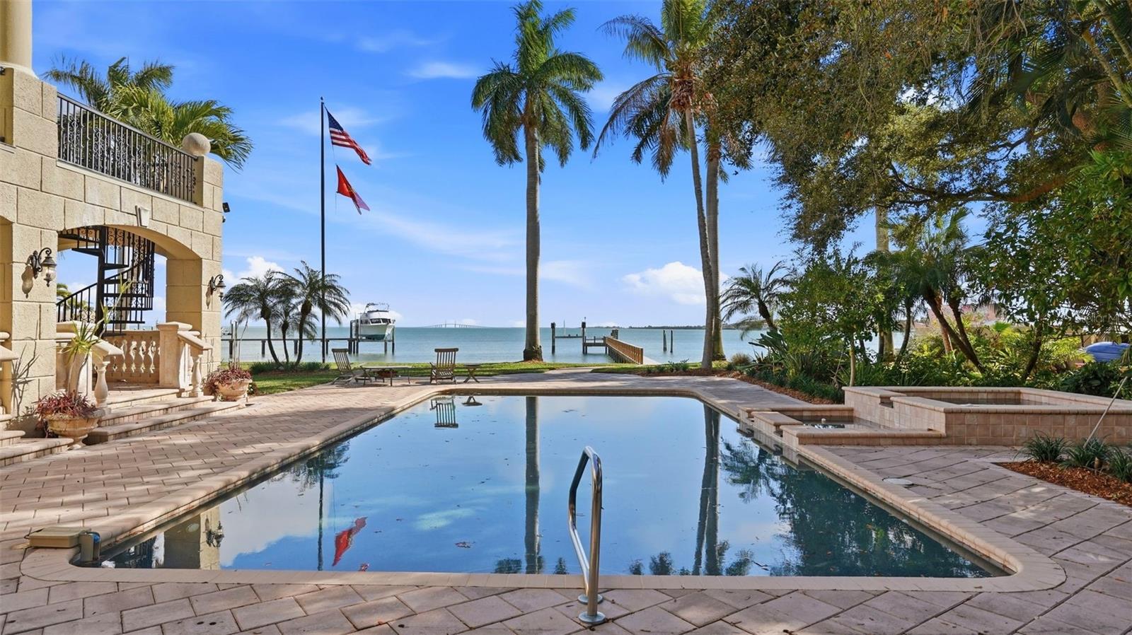 6755 30TH St ST PETERSBURG, FL 33712