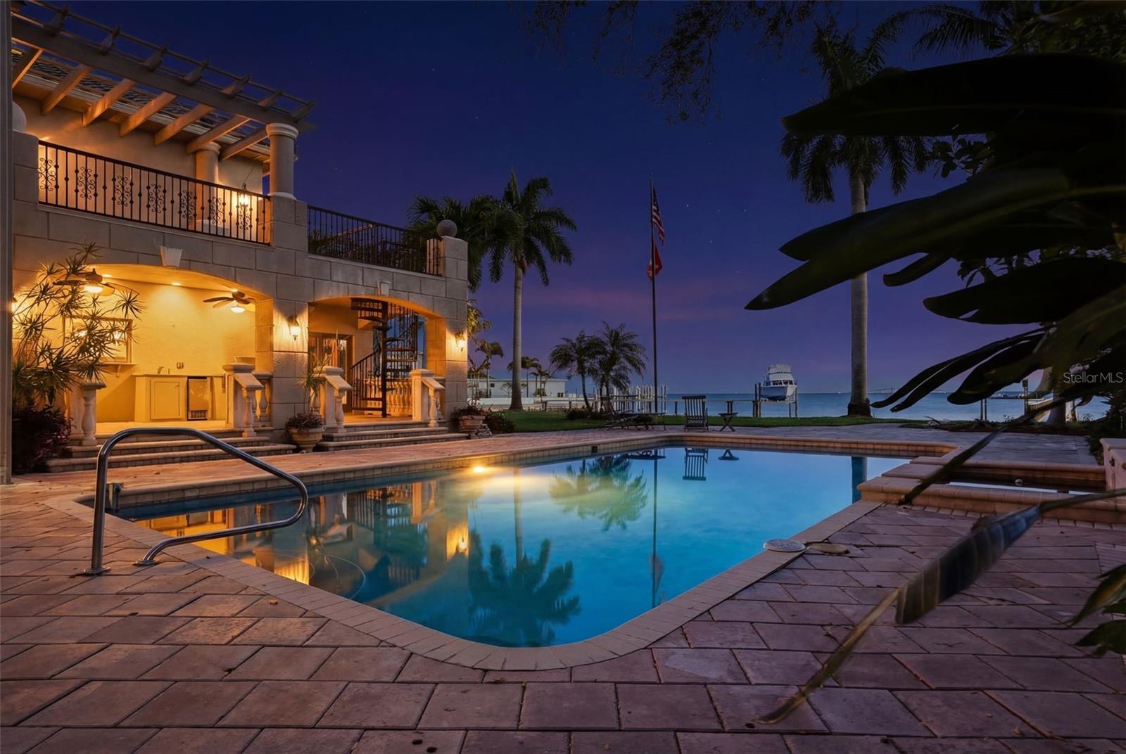 6755 30TH St ST PETERSBURG, FL 33712