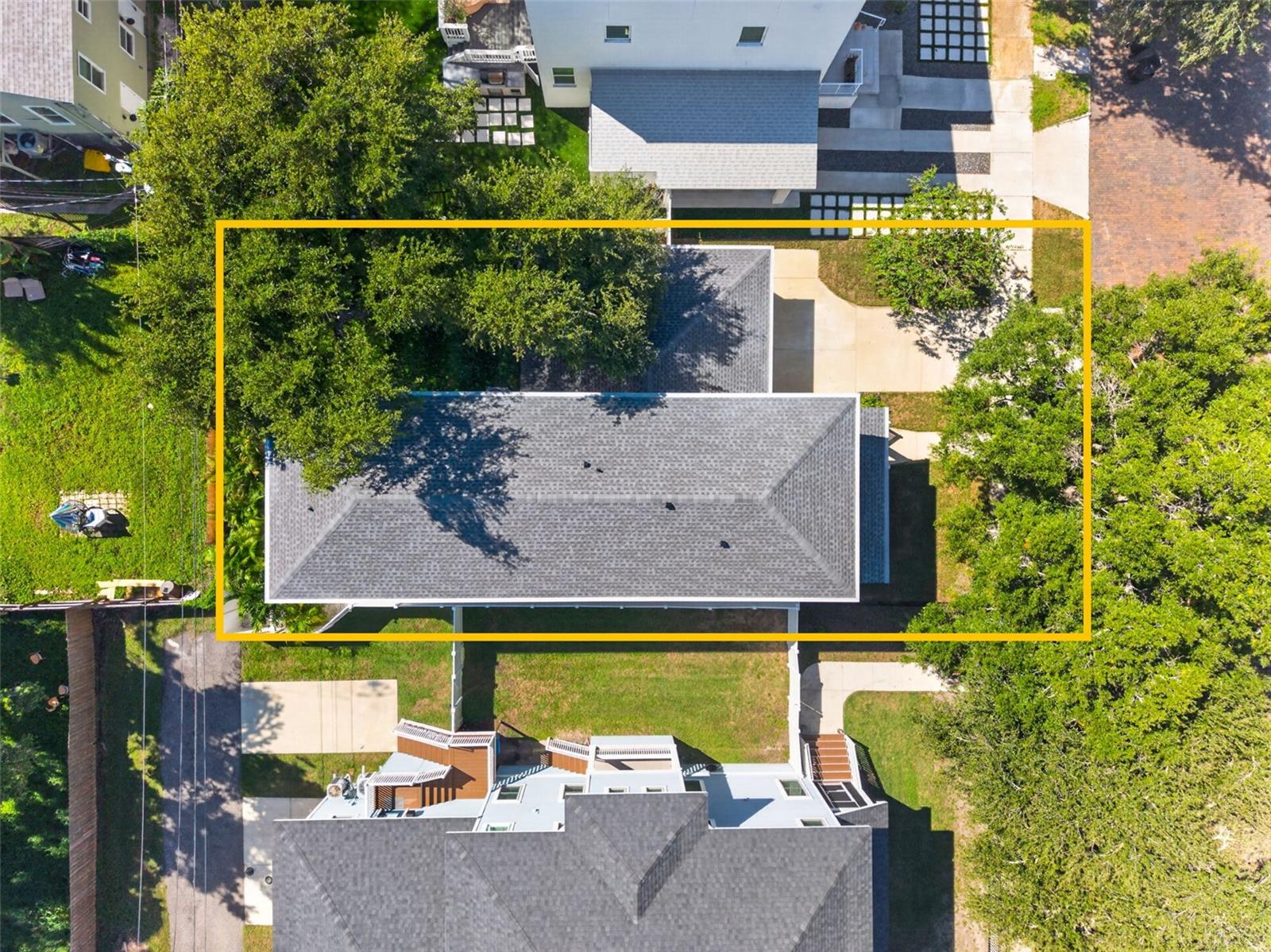 526 13TH Ave ST PETERSBURG, FL 33701