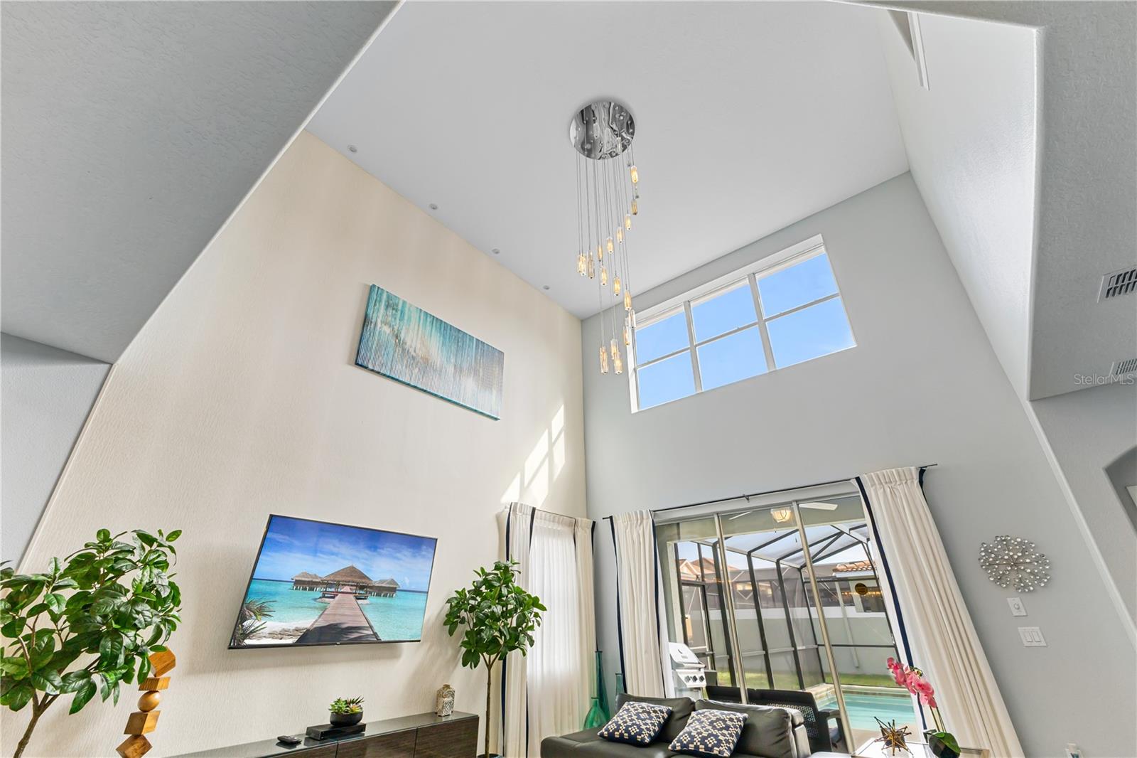 9006 MAJESTY PALM Rd KISSIMMEE, FL 34747