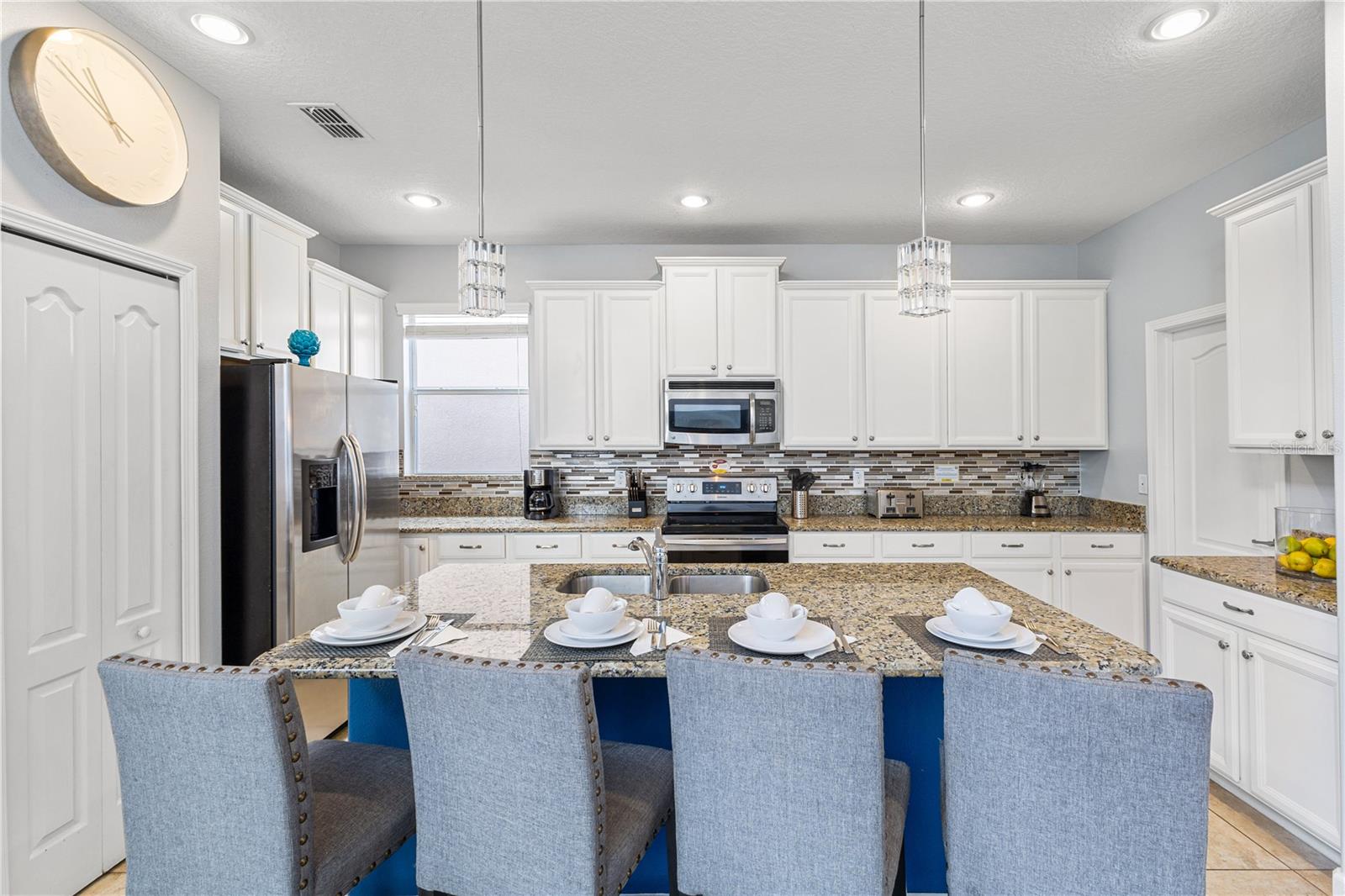 9006 MAJESTY PALM Rd KISSIMMEE, FL 34747