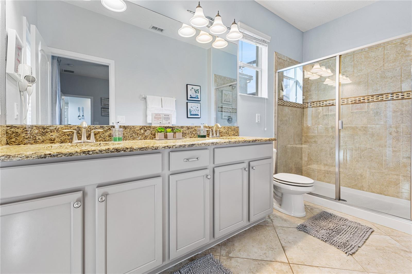 9006 MAJESTY PALM Rd KISSIMMEE, FL 34747