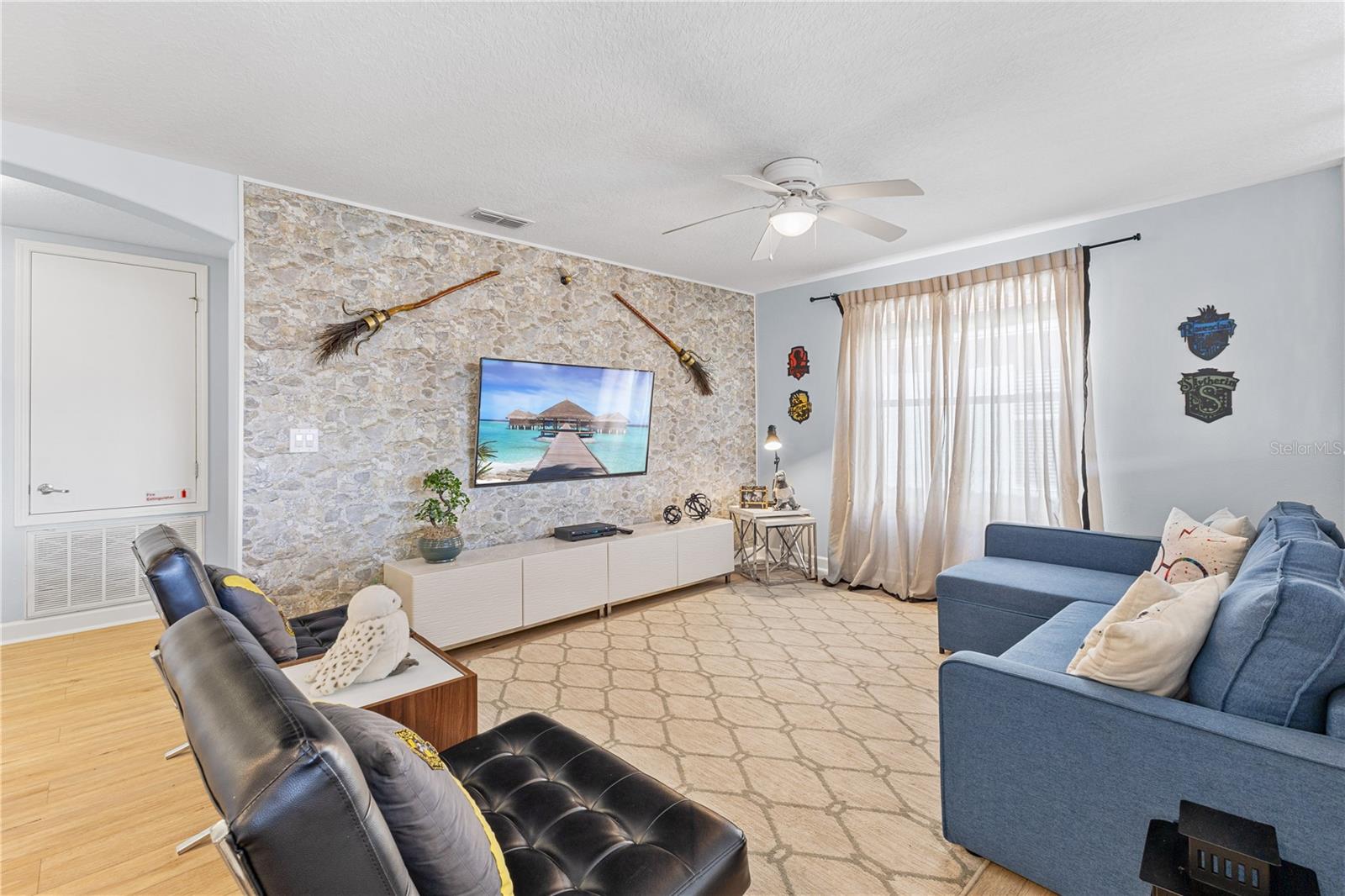 9006 MAJESTY PALM Rd KISSIMMEE, FL 34747