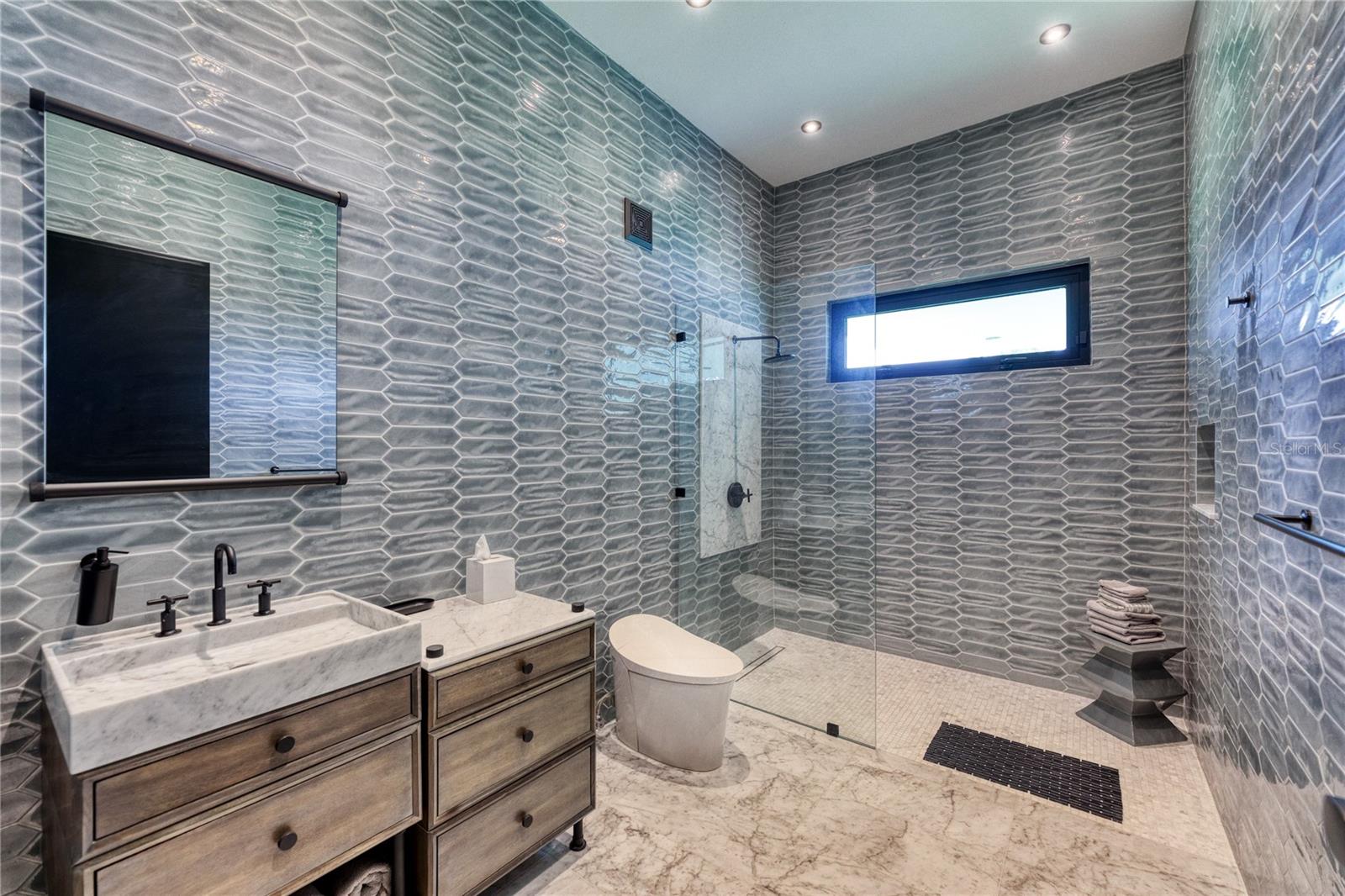 1 DORADO Bch ESTATES DORADO, PR 00646