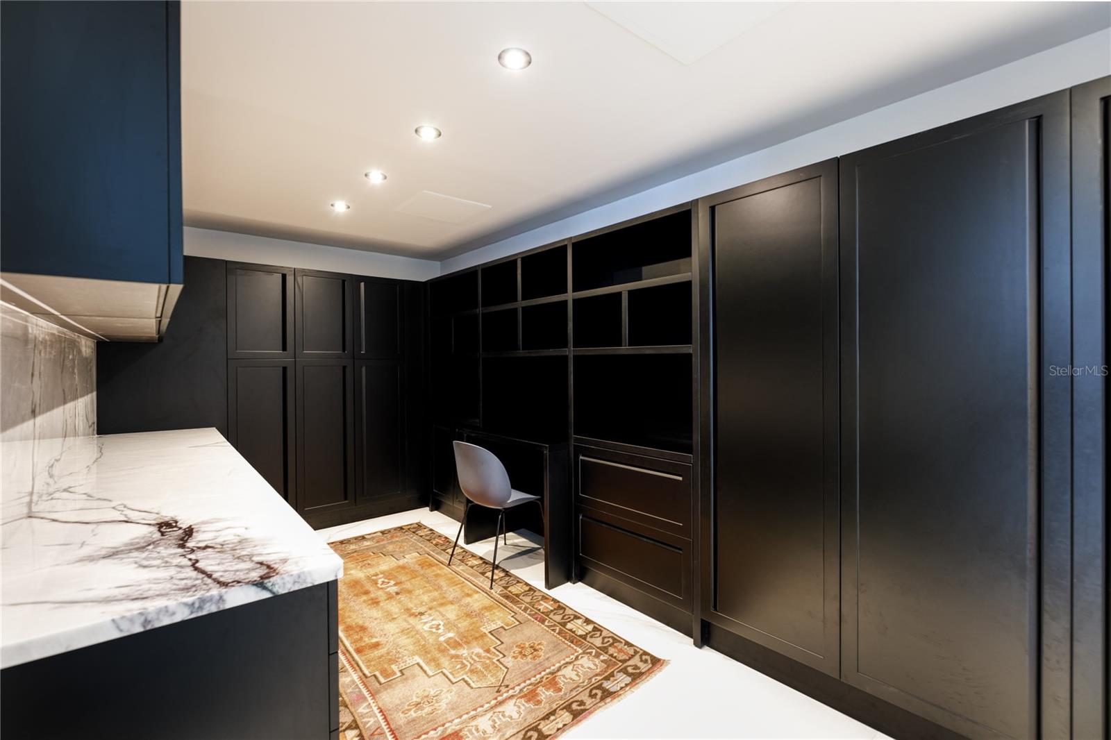 1 DORADO Bch ESTATES DORADO, PR 00646