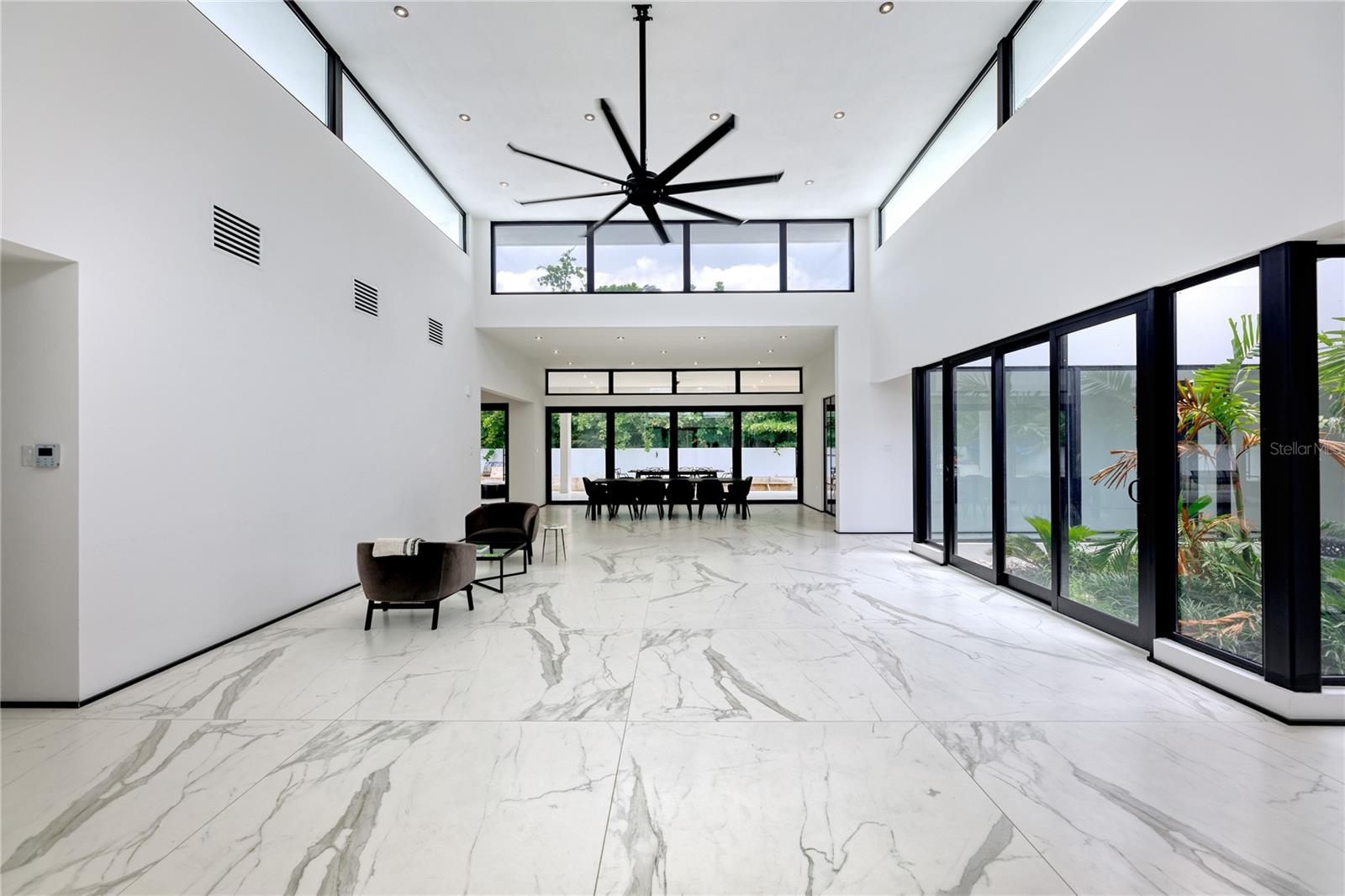 1 DORADO Bch ESTATES DORADO, PR 00646