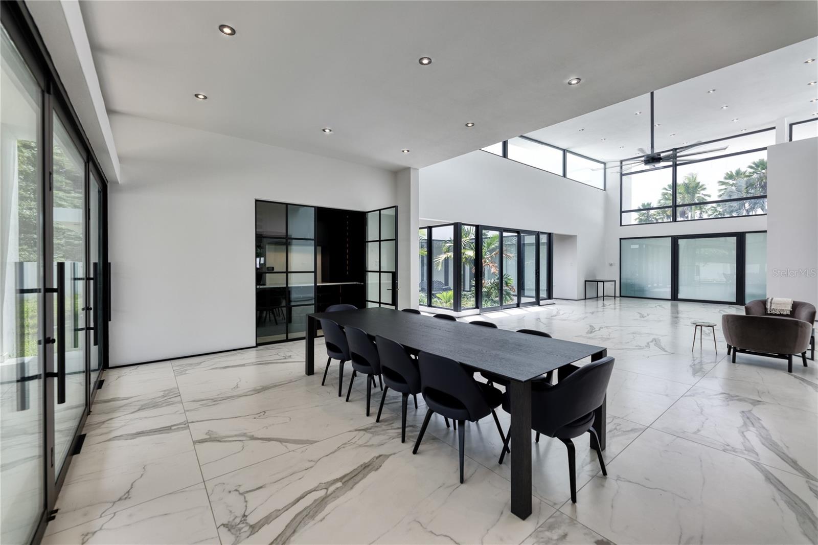 1 DORADO Bch ESTATES DORADO, PR 00646