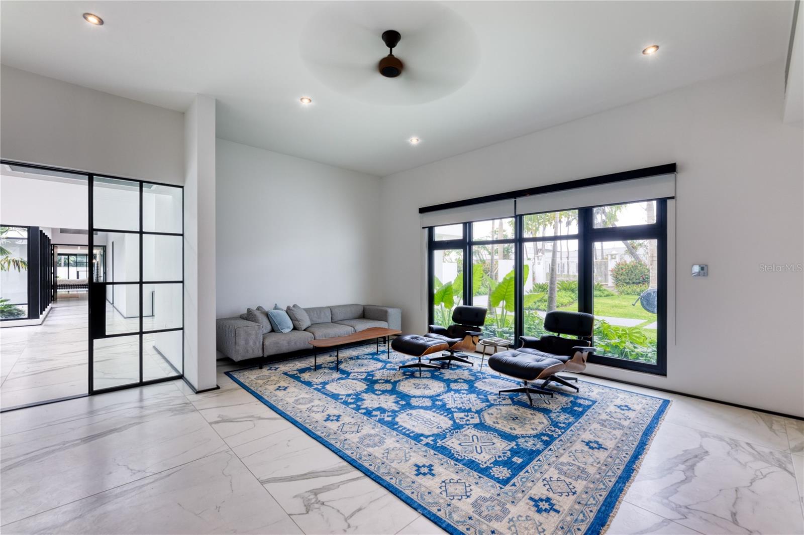 1 DORADO Bch ESTATES DORADO, PR 00646