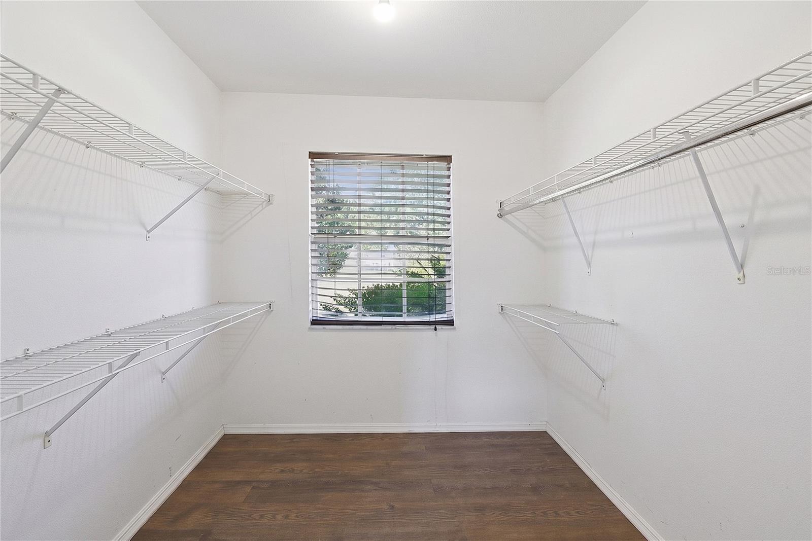2879 CYPRESSVIEW Ct KISSIMMEE, FL 34746