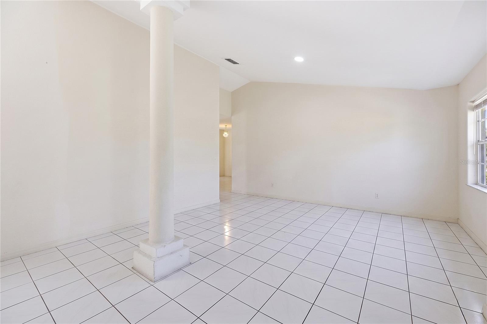 2879 CYPRESSVIEW Ct KISSIMMEE, FL 34746