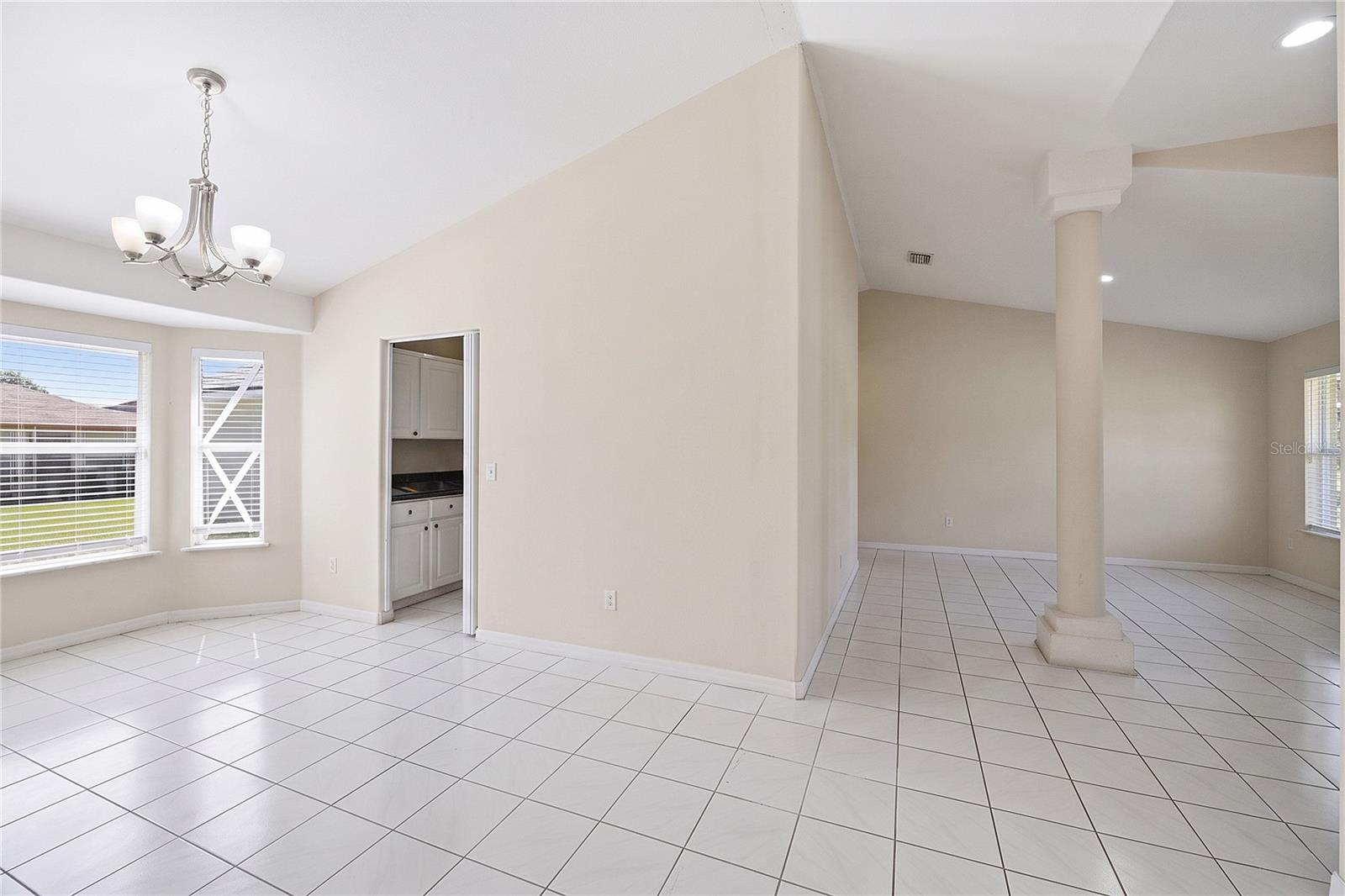 2879 CYPRESSVIEW Ct KISSIMMEE, FL 34746