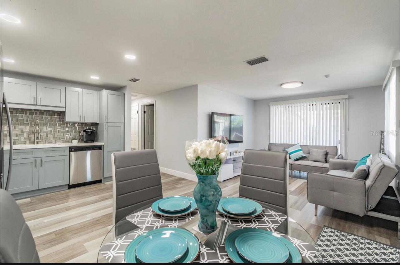 6024 W BURKE St TAMPA, FL 33634