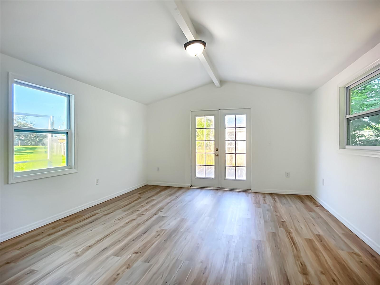 317 JESSICA St NOKOMIS, FL 34275