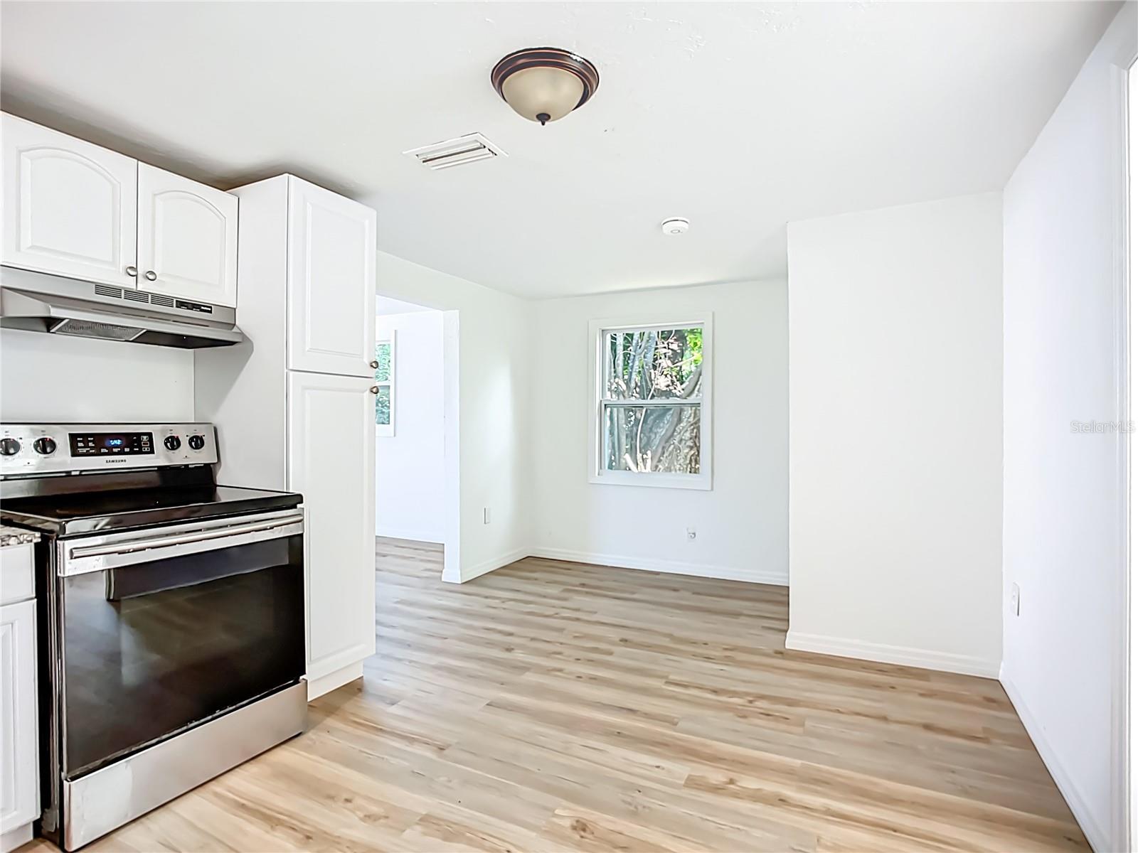 317 JESSICA St NOKOMIS, FL 34275