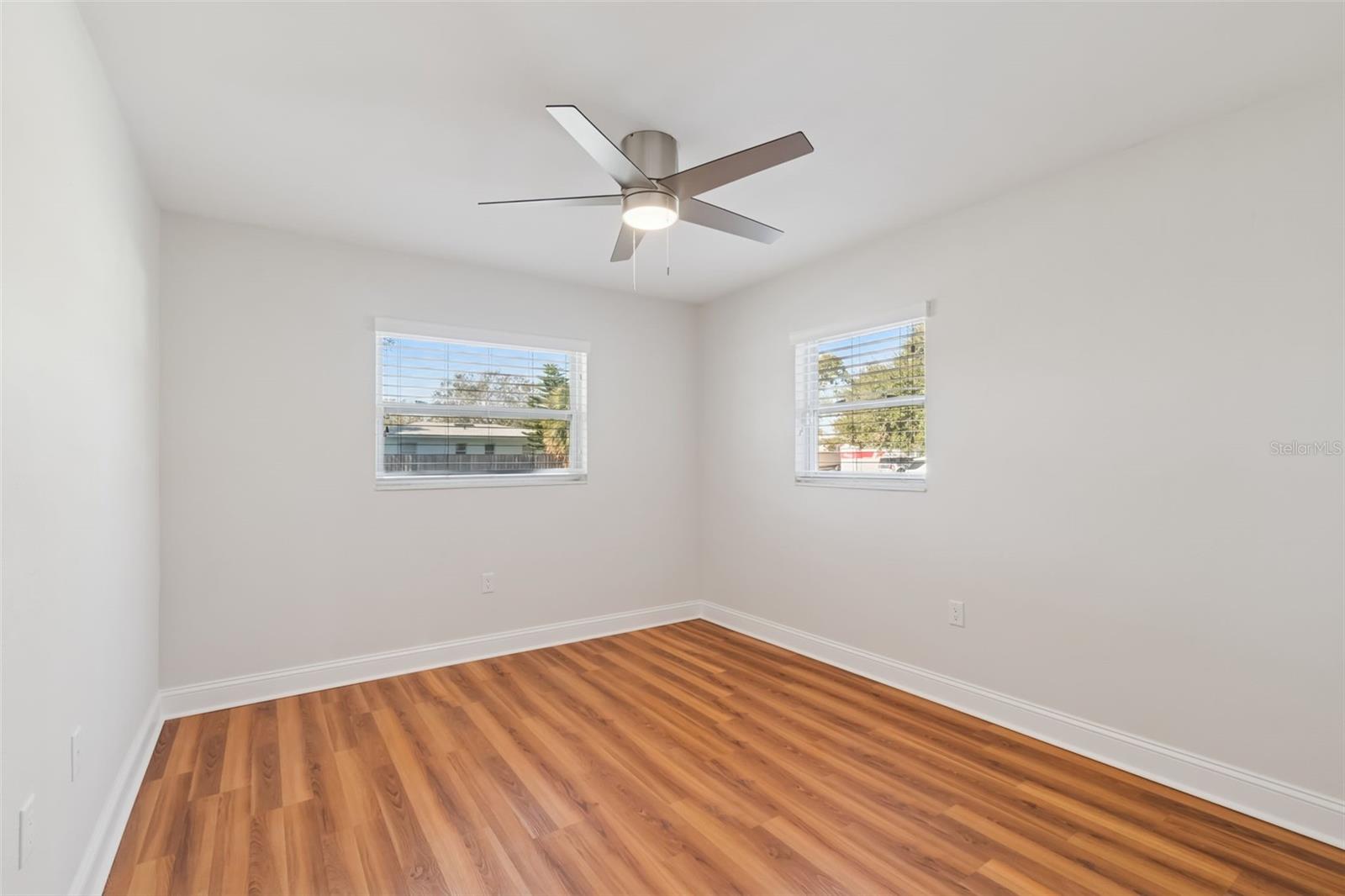 4705 W ALLINE Ave TAMPA, FL 33611