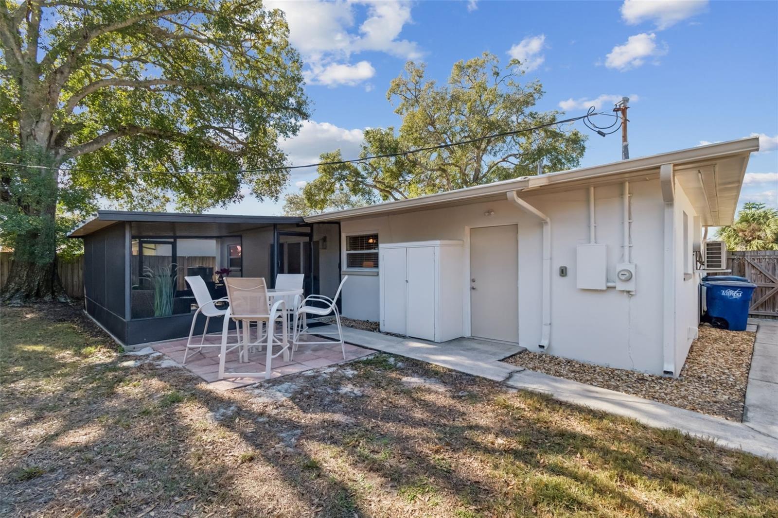 4705 W ALLINE Ave TAMPA, FL 33611