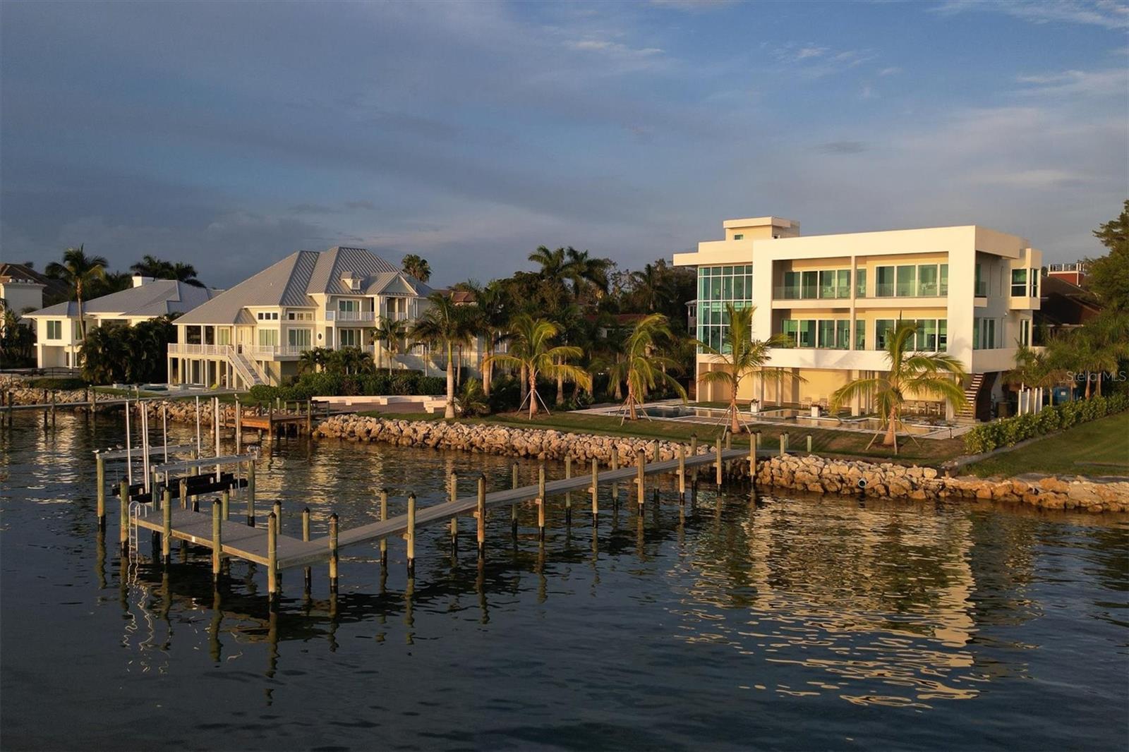 1000 TOCOBAGA Ln SARASOTA, FL 34236