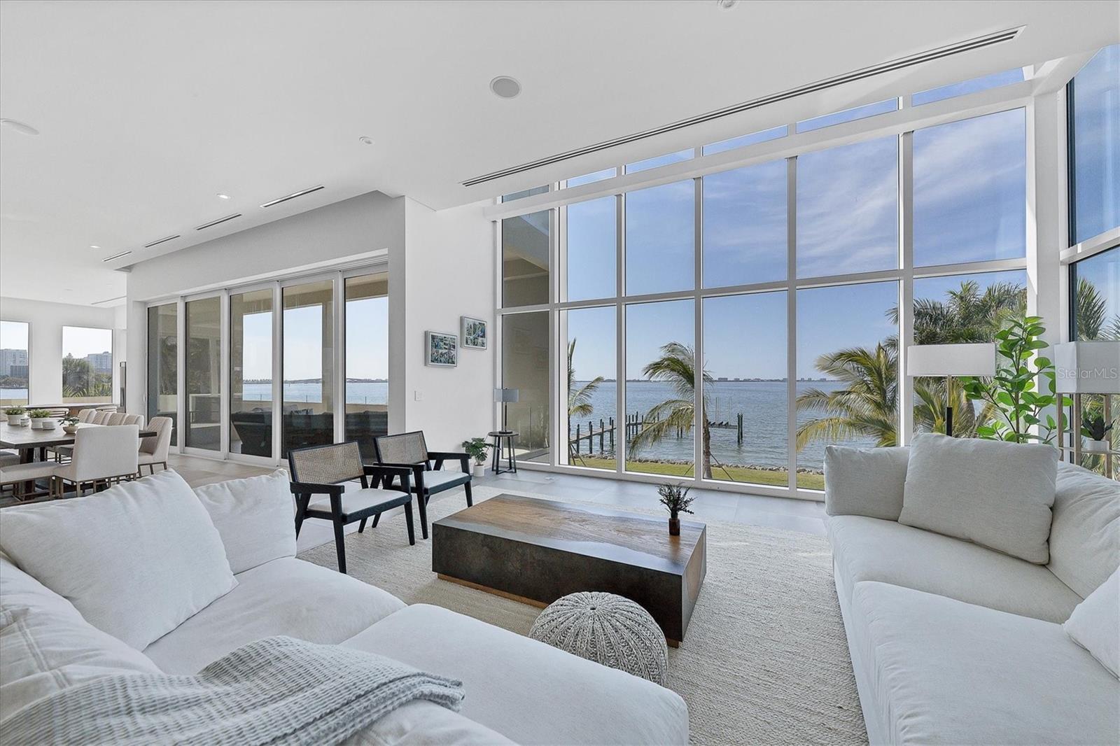 1000 TOCOBAGA Ln SARASOTA, FL 34236