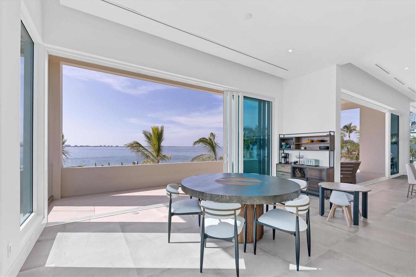 1000 TOCOBAGA Ln SARASOTA, FL 34236