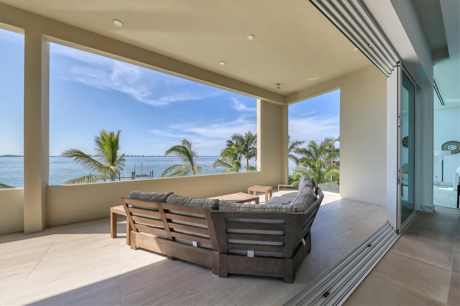 1000 TOCOBAGA Ln SARASOTA, FL 34236