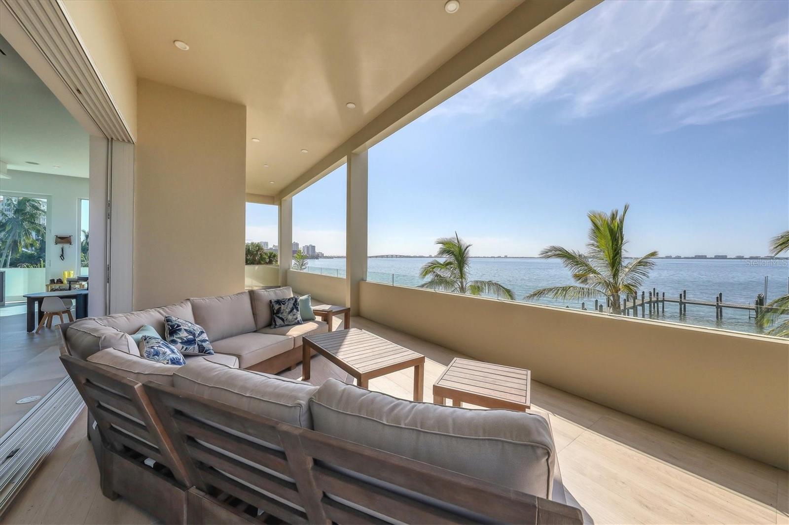 1000 TOCOBAGA Ln SARASOTA, FL 34236