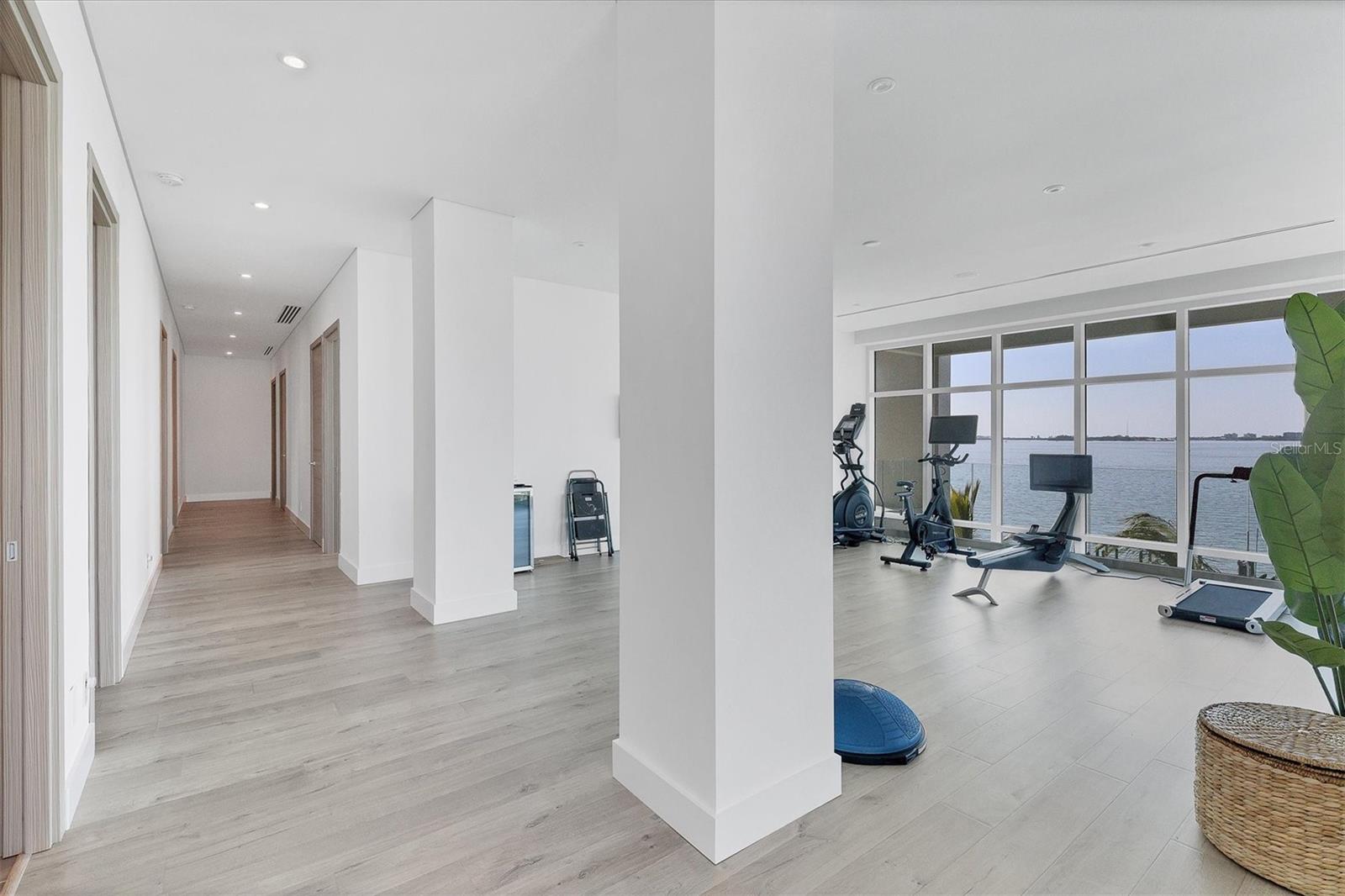 1000 TOCOBAGA Ln SARASOTA, FL 34236